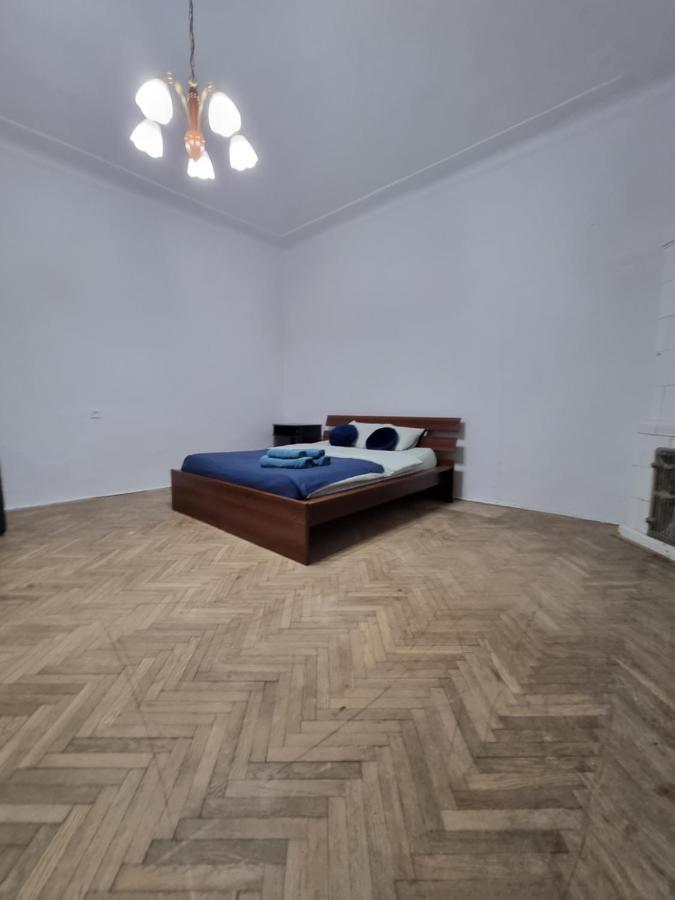 Nocleg W Centrum Czestochowy Nmp32 Częstochowa Eksteriør bilde